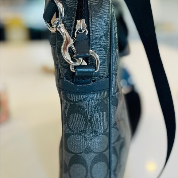 Coach Laptop Messenger Bag In Monogram Waxed Canvas - Grey - Picture 6 of 10